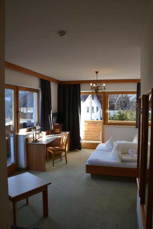 Hotel Alpina Nature-Wellness Wenns Eksteriør billede