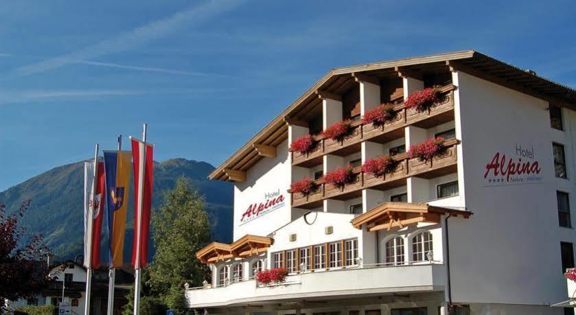 Hotel Alpina Nature-Wellness Wenns Eksteriør billede