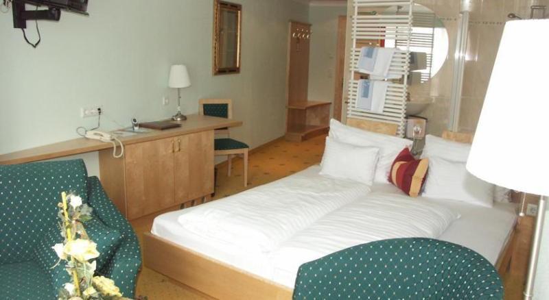 Hotel Alpina Nature-Wellness Wenns Eksteriør billede
